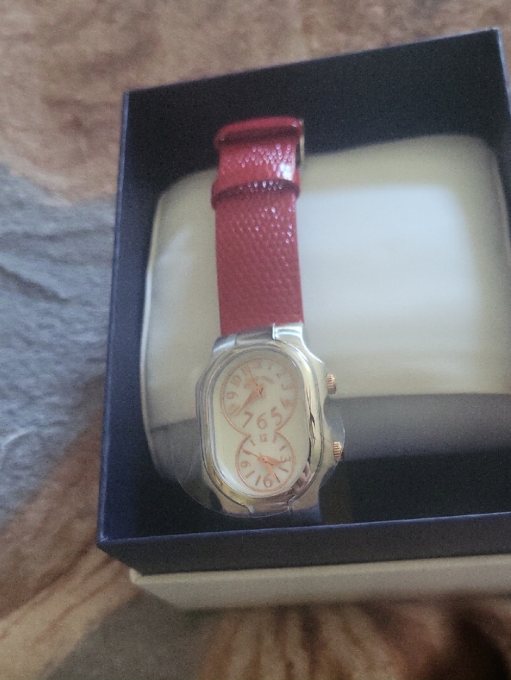 Philip stein HOST PICK sig small double Red Pebble Leather Watch Boxed Papers